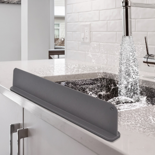 Silicone Sink Splash Guard – Self-Draining Faucet Mat