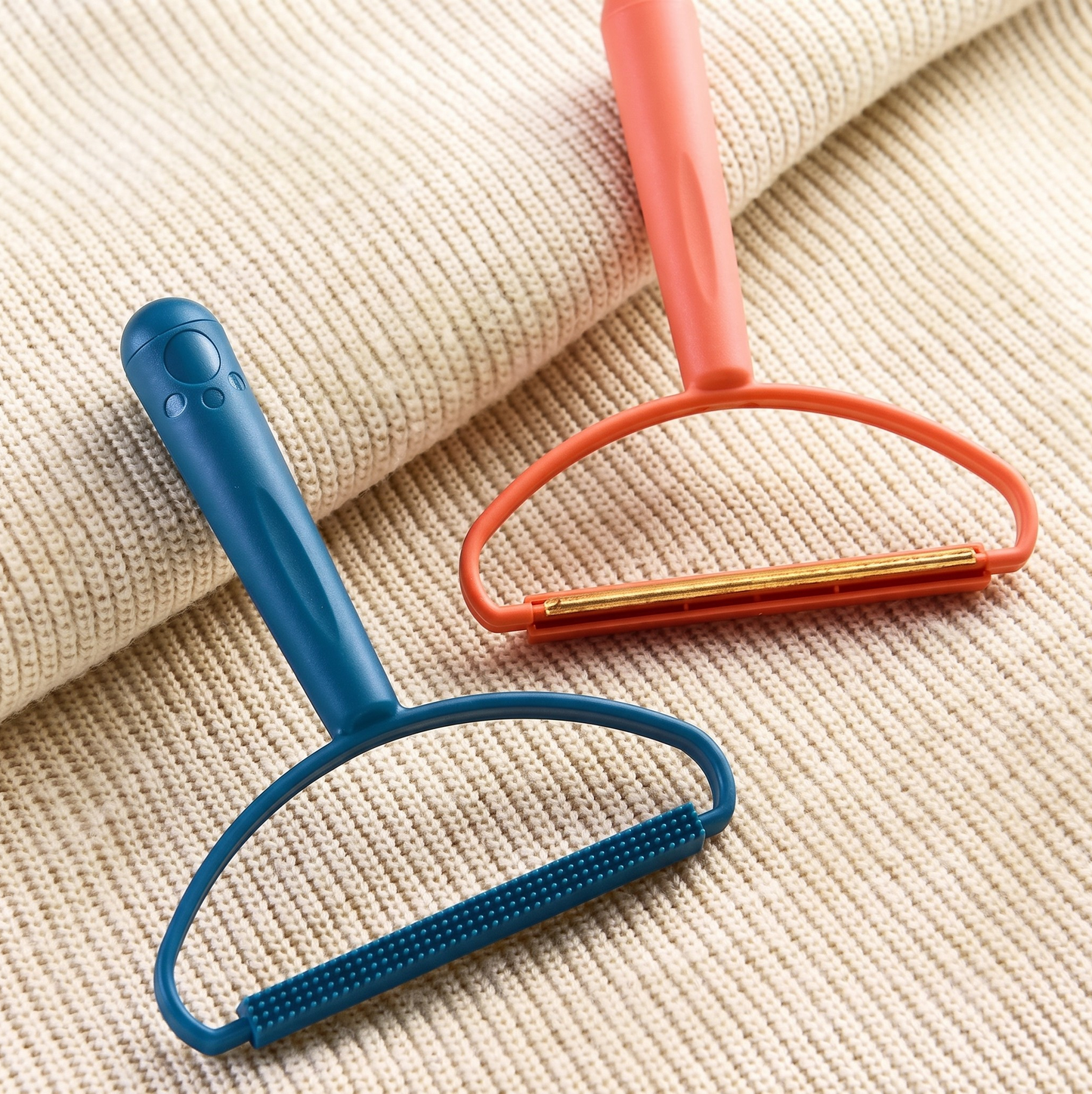 Manual Lint Remover Roller – Extra Sticky